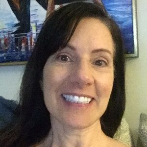 Meet your Posher, Yolanda